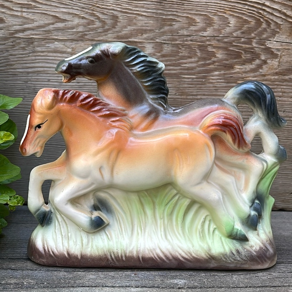 Elegant Vintage Horses Indoor Planter